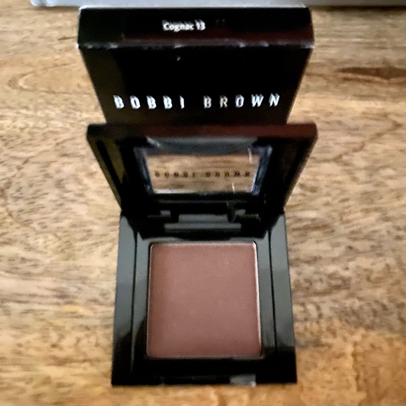 Bobbi Brown METALLIC EYE SHADOW - Picture 3 of 3